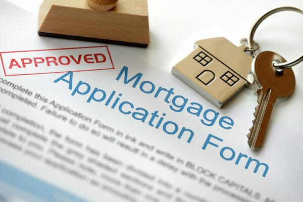 Mortgage Applications Rise as Rates Settle at Relatively Low Level